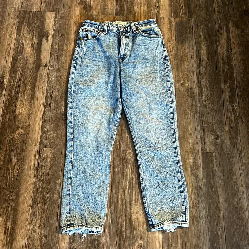 Abercrombie & Fitch High-Rise Mom Jeans 25 short